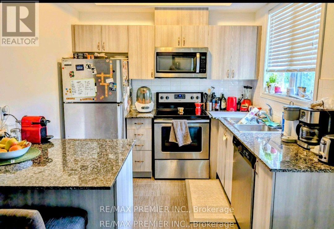 Photo 10 of 407 201 Pine Grove Road, Vaughan ON