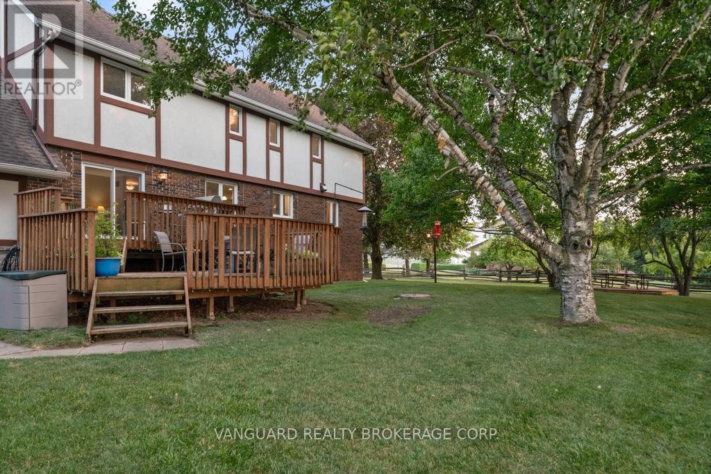 Photo 36 of 3856 County Rd 88 Road, Bradford West Gwillimbury ON