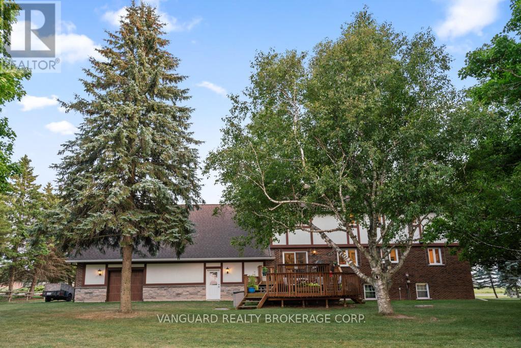 Photo 38 of 3856 County Rd 88 Road, Bradford West Gwillimbury ON