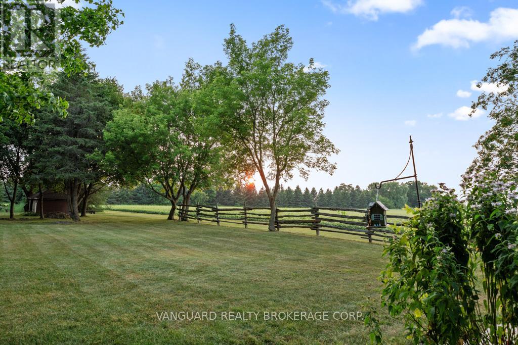 Photo 40 of 3856 County Rd 88 Road, Bradford West Gwillimbury ON