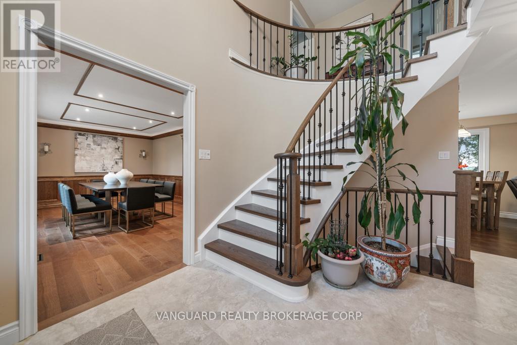 Photo 5 of 3856 County Rd 88 Road, Bradford West Gwillimbury ON