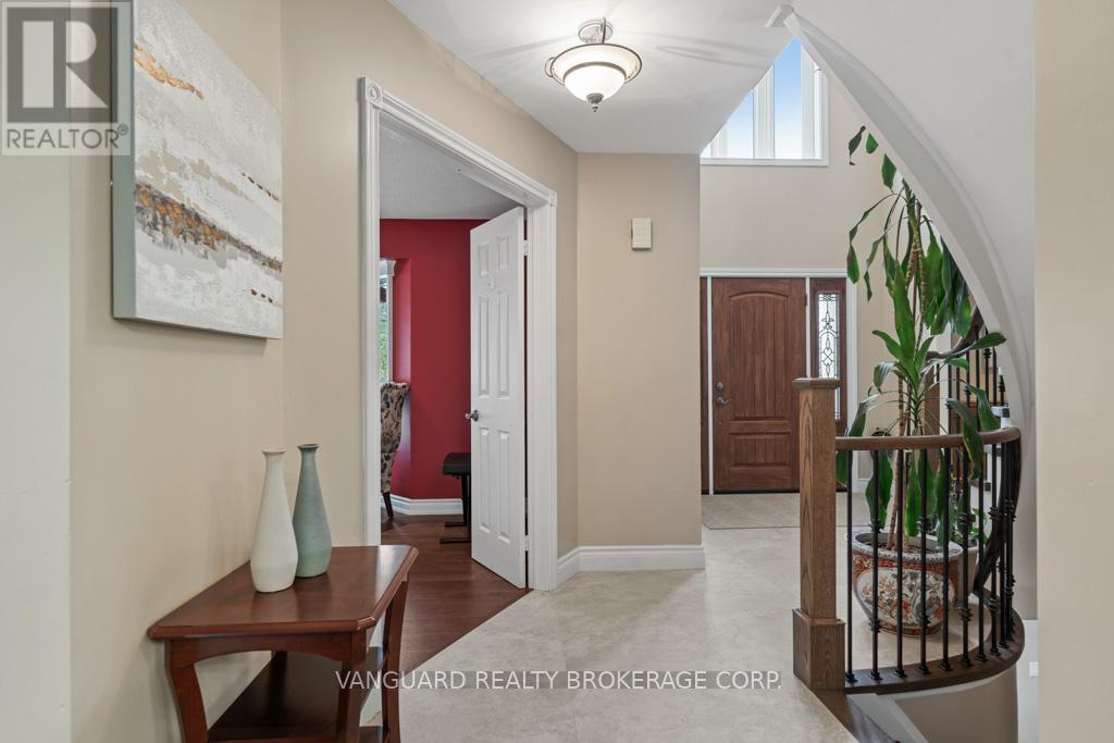 Photo 6 of 3856 County Rd 88 Road, Bradford West Gwillimbury ON
