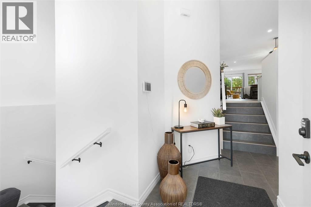 Photo 11 of 275 Glass Avenue, Kingsville ON