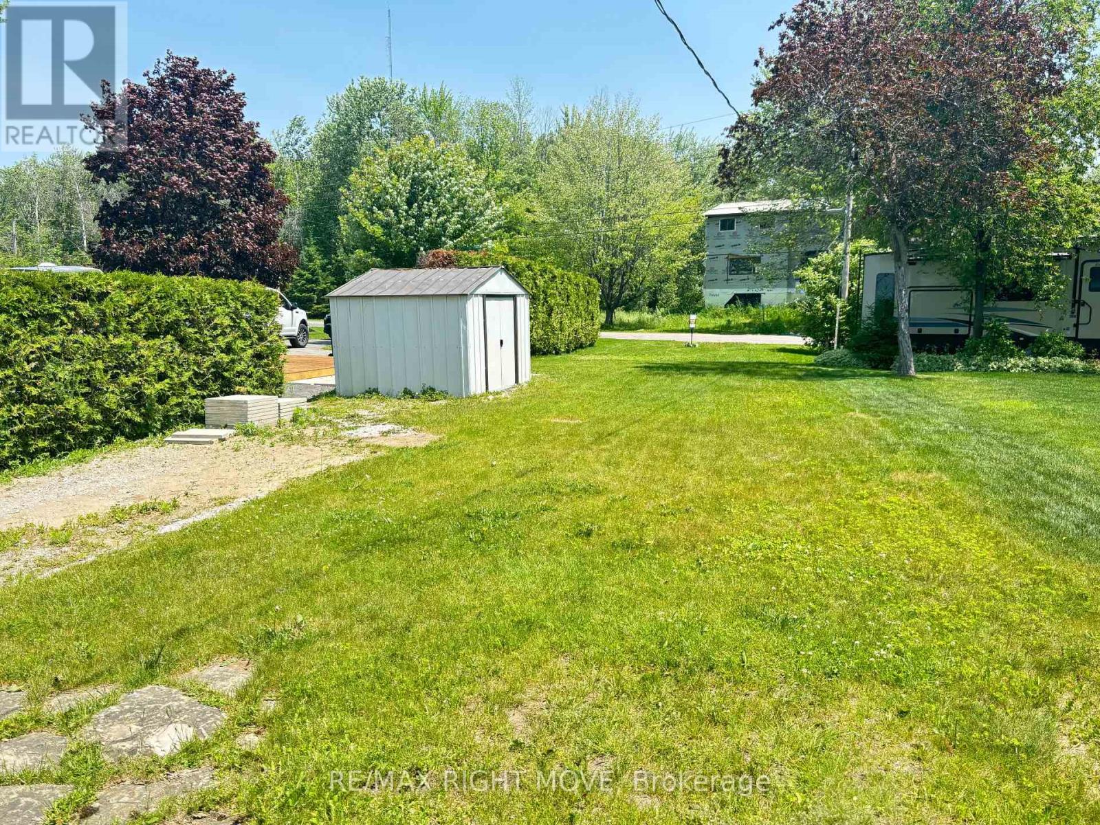 Photo 12 of 7682 Oak Point Road, Ramara ON
