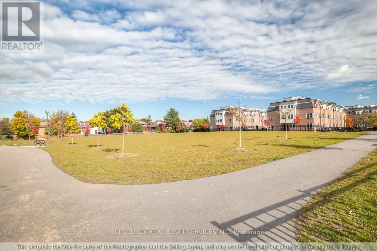Photo 21 of 1407 3091 Dufferin Street, Toronto ON