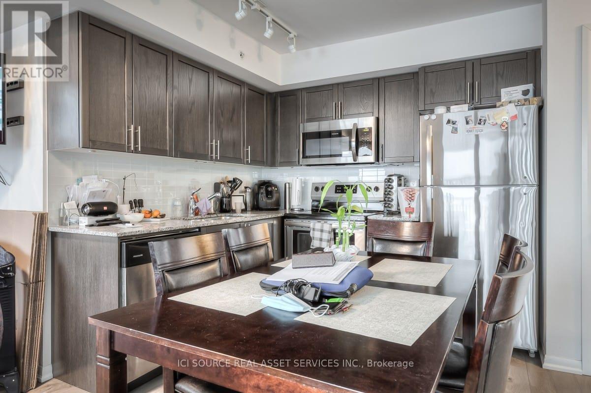Photo 4 of 1407 3091 Dufferin Street, Toronto ON