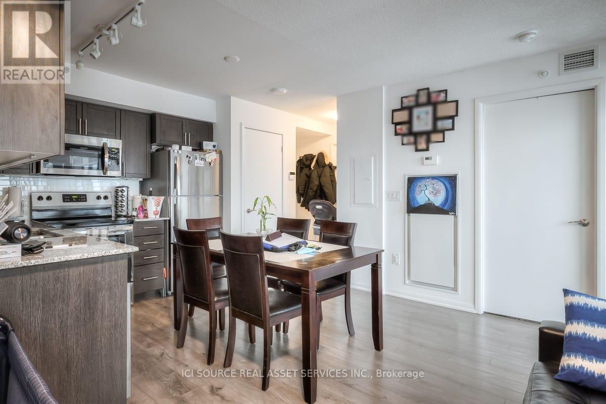 Photo 7 of 1407 3091 Dufferin Street, Toronto ON