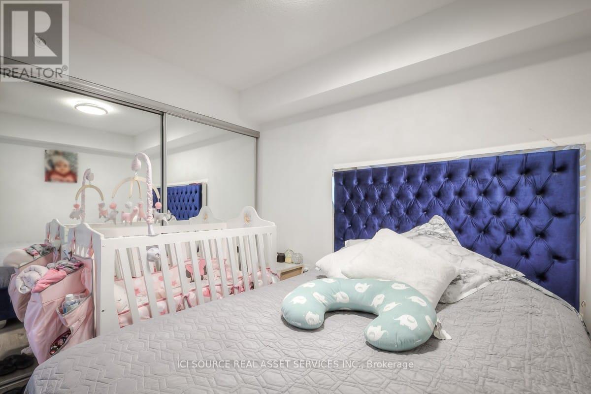 Photo 9 of 1407 3091 Dufferin Street, Toronto ON