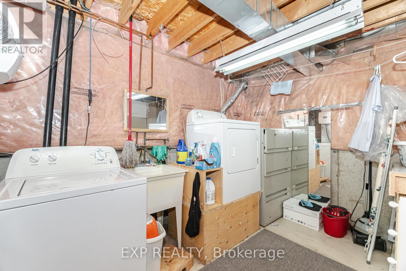 Photo 32 of 35 Prince Crescent, Brampton ON
