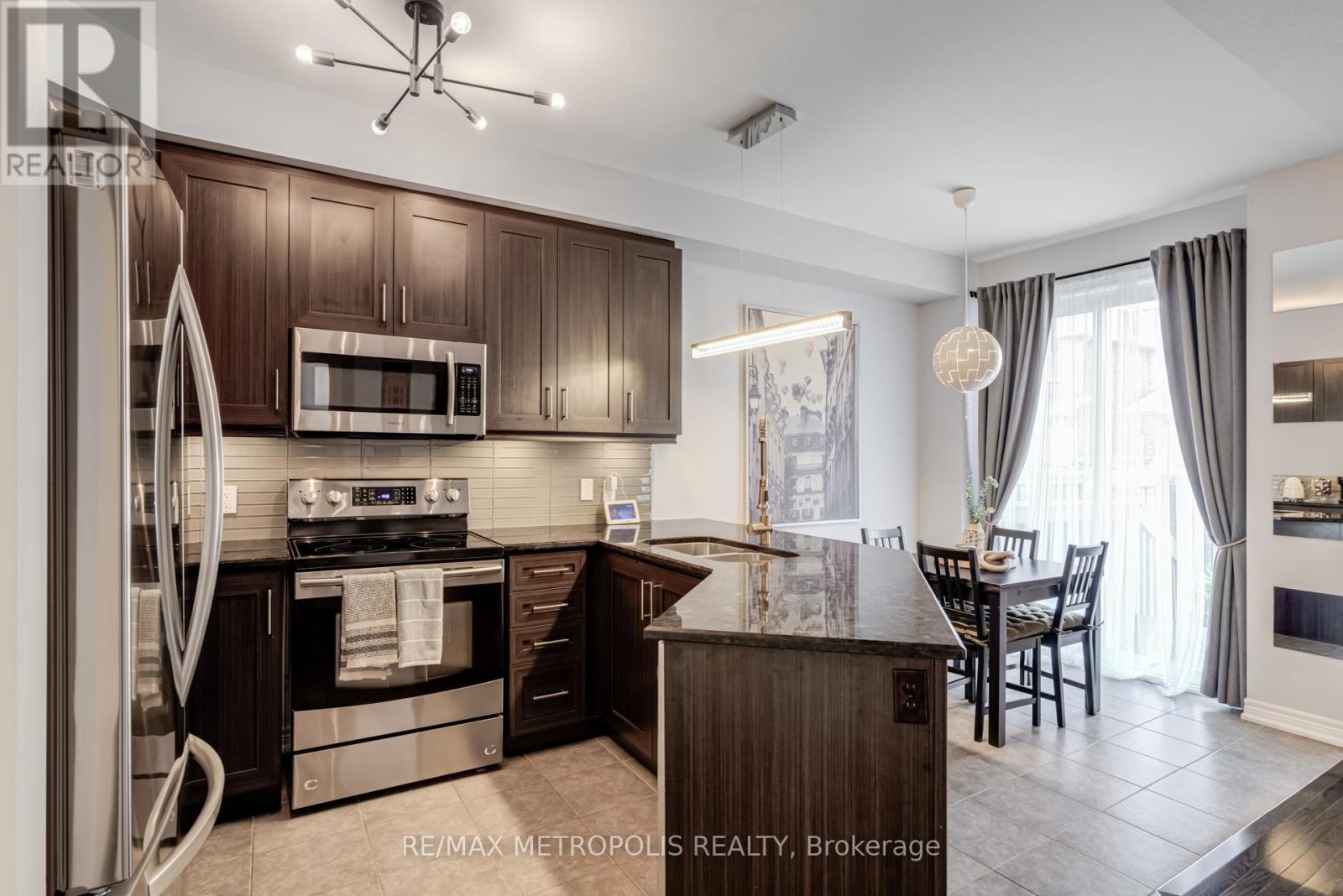 Photo 29 of 21 Sky Harbour Drive, Brampton ON
