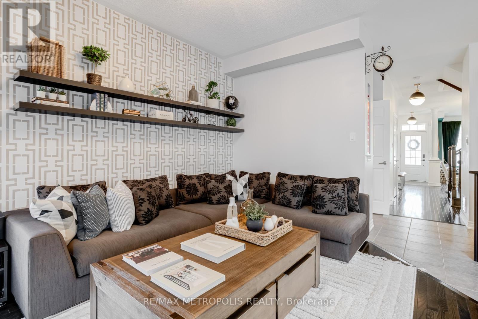 Photo 39 of 21 Sky Harbour Drive, Brampton ON