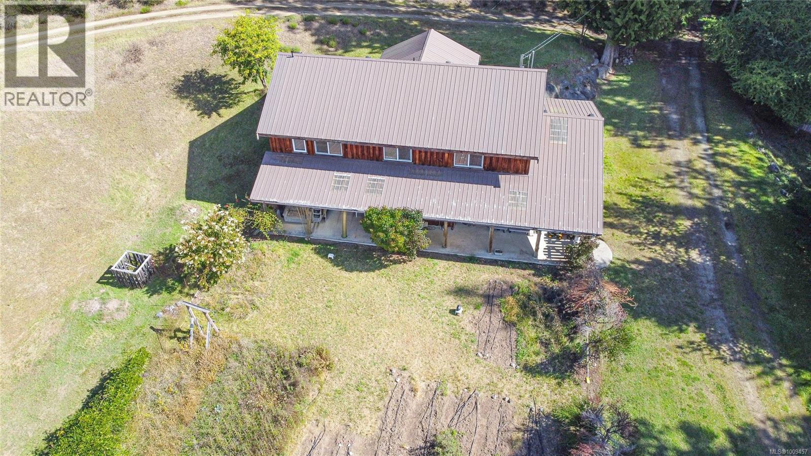 415 Campbell Bay Rd, Mayne Island