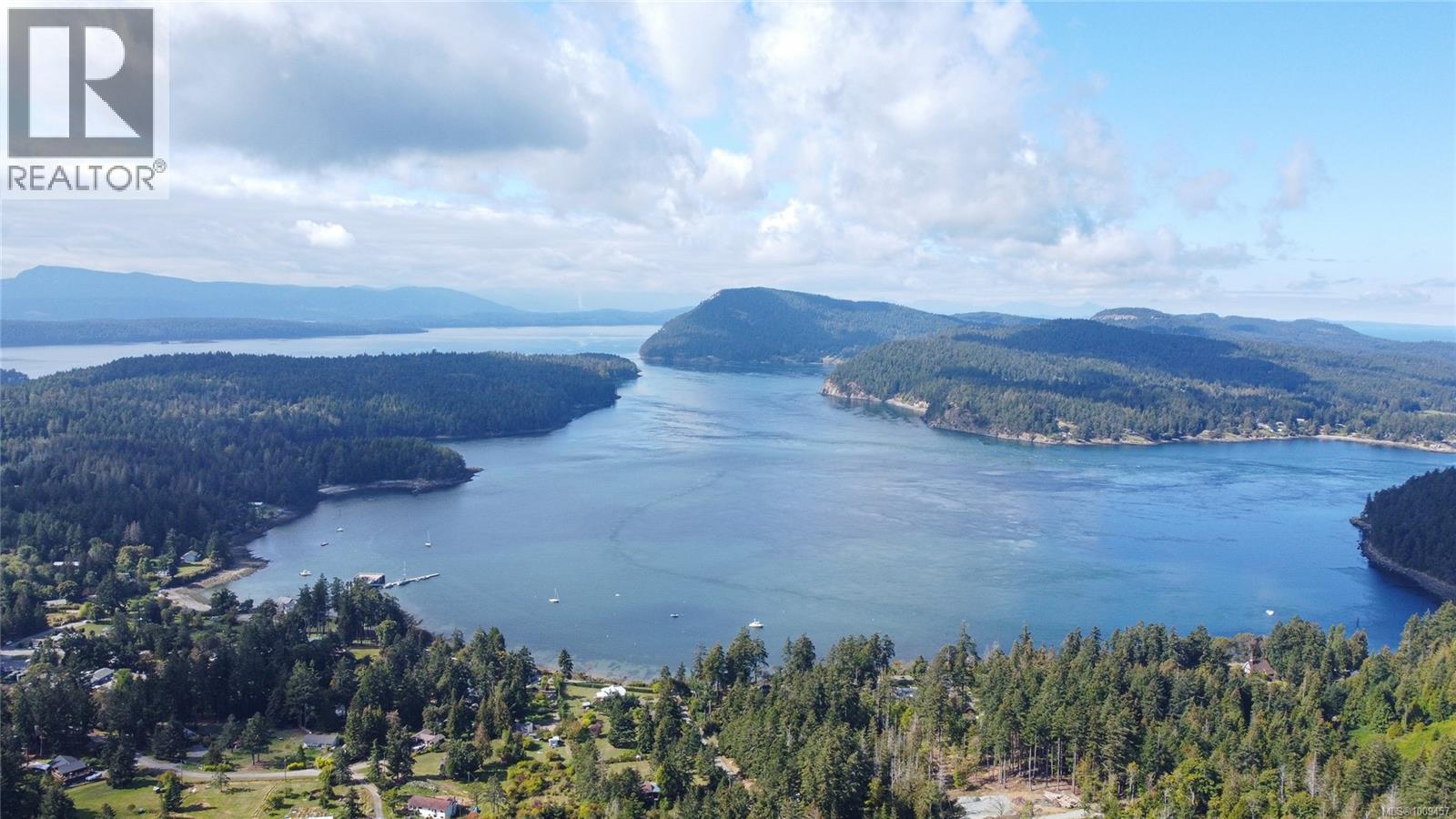 415 Campbell Bay Rd, Mayne Island