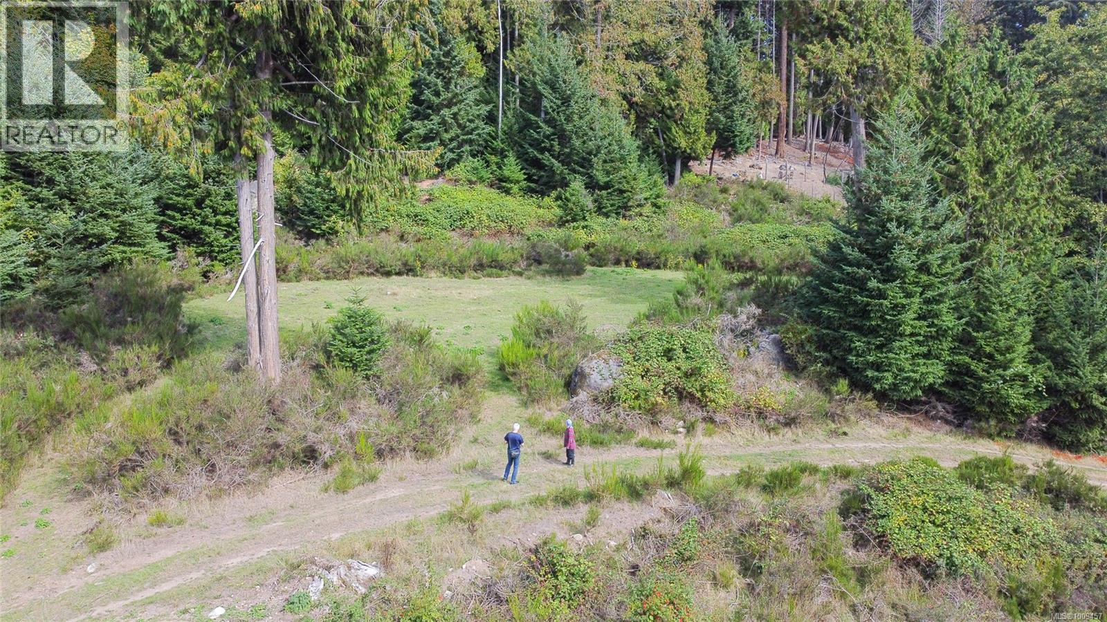 415 Campbell Bay Rd, Mayne Island