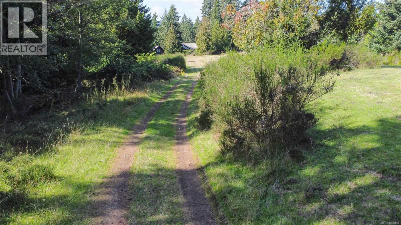 415 Campbell Bay Rd, Mayne Island