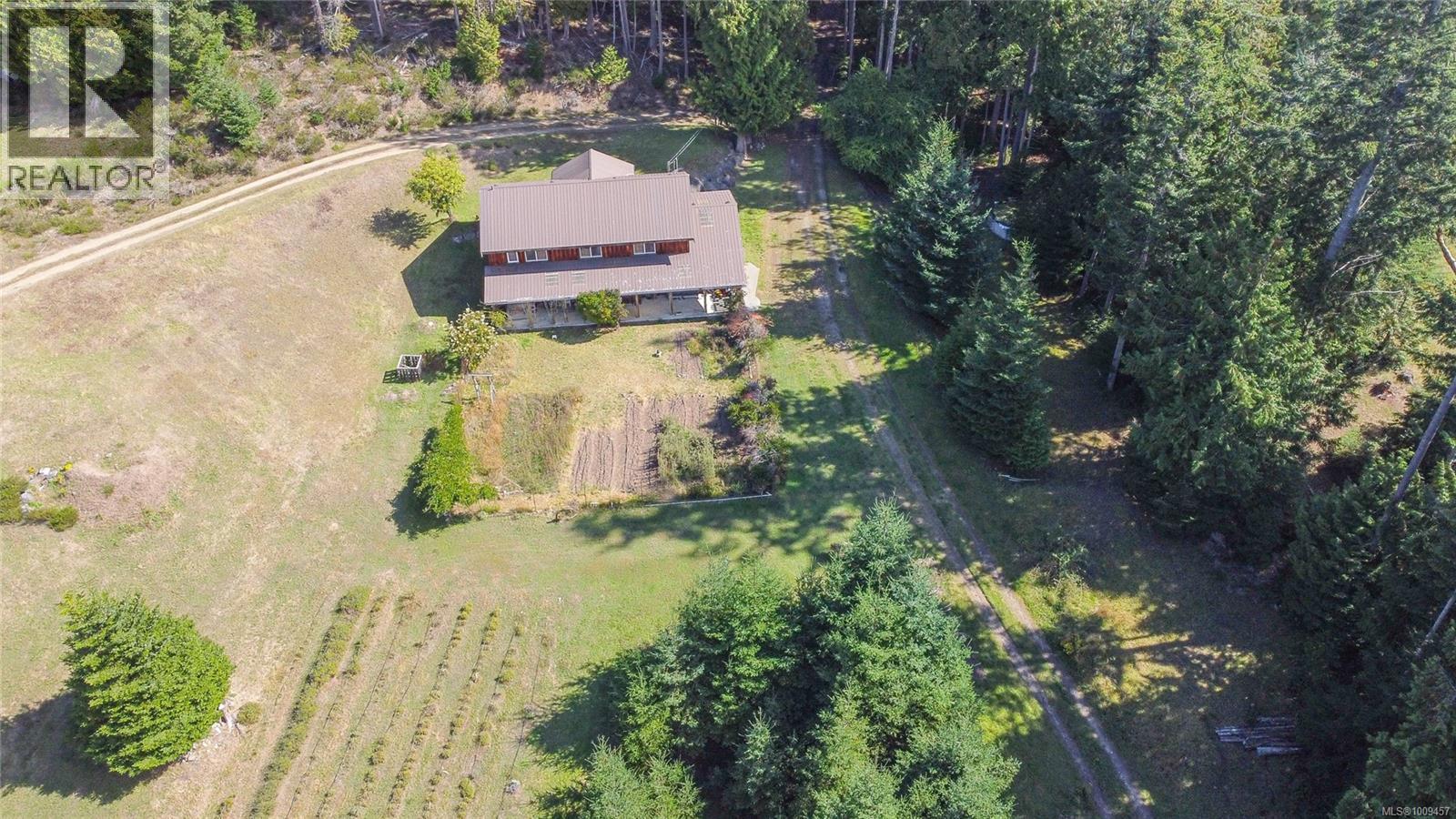 415 Campbell Bay Rd, Mayne Island