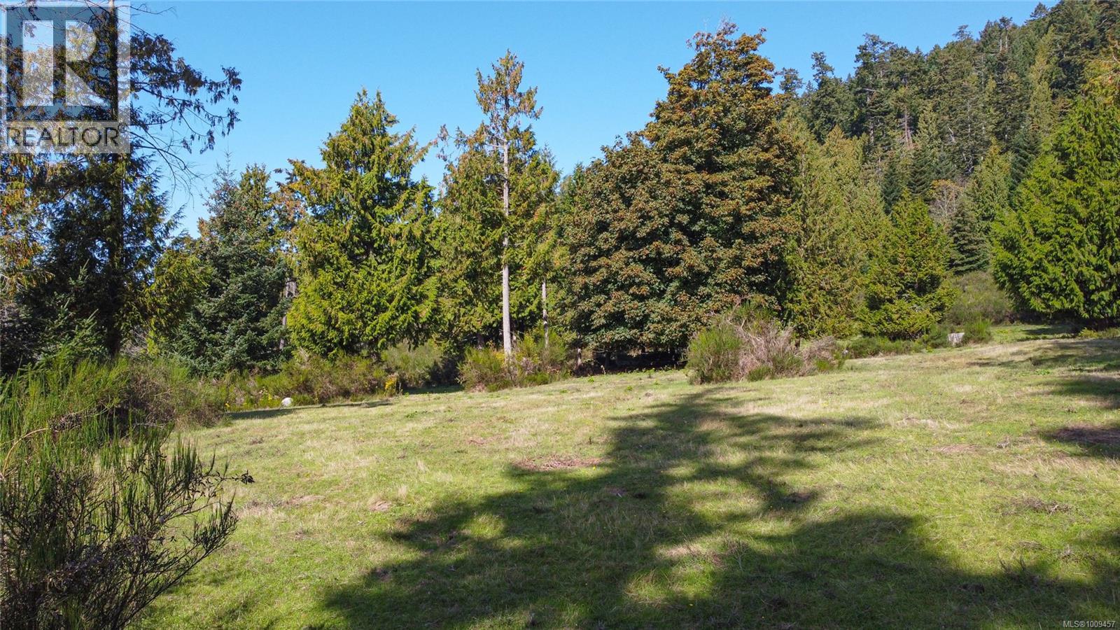 415 Campbell Bay Rd, Mayne Island