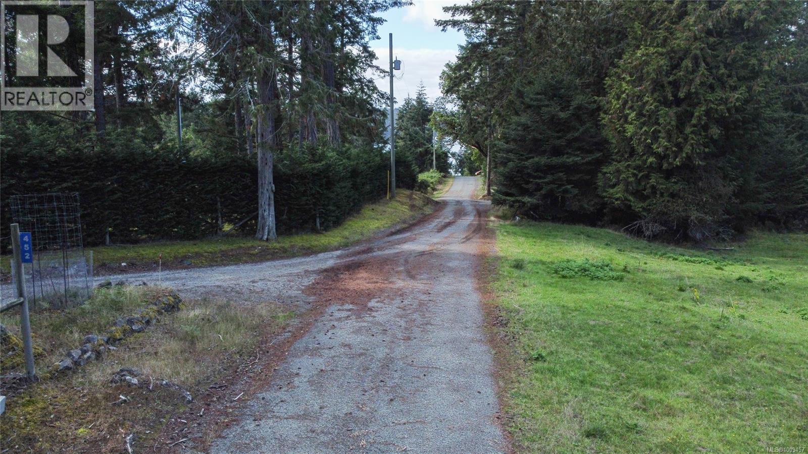 415 Campbell Bay Rd, Mayne Island