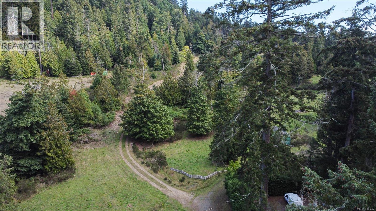 415 Campbell Bay Rd, Mayne Island