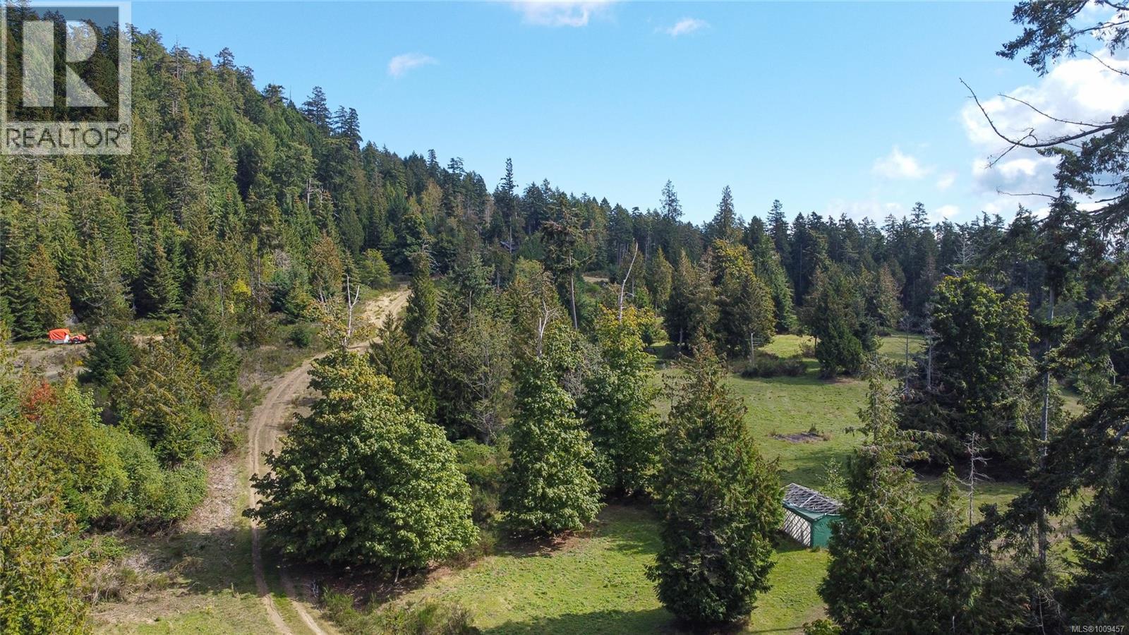 415 Campbell Bay Rd, Mayne Island