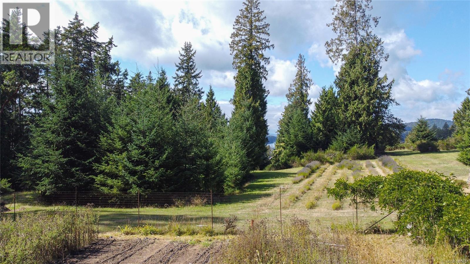 415 Campbell Bay Rd, Mayne Island