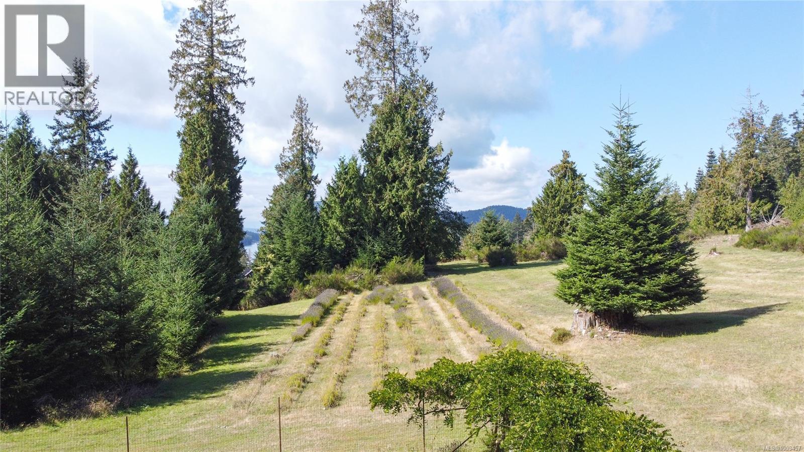 415 Campbell Bay Rd, Mayne Island