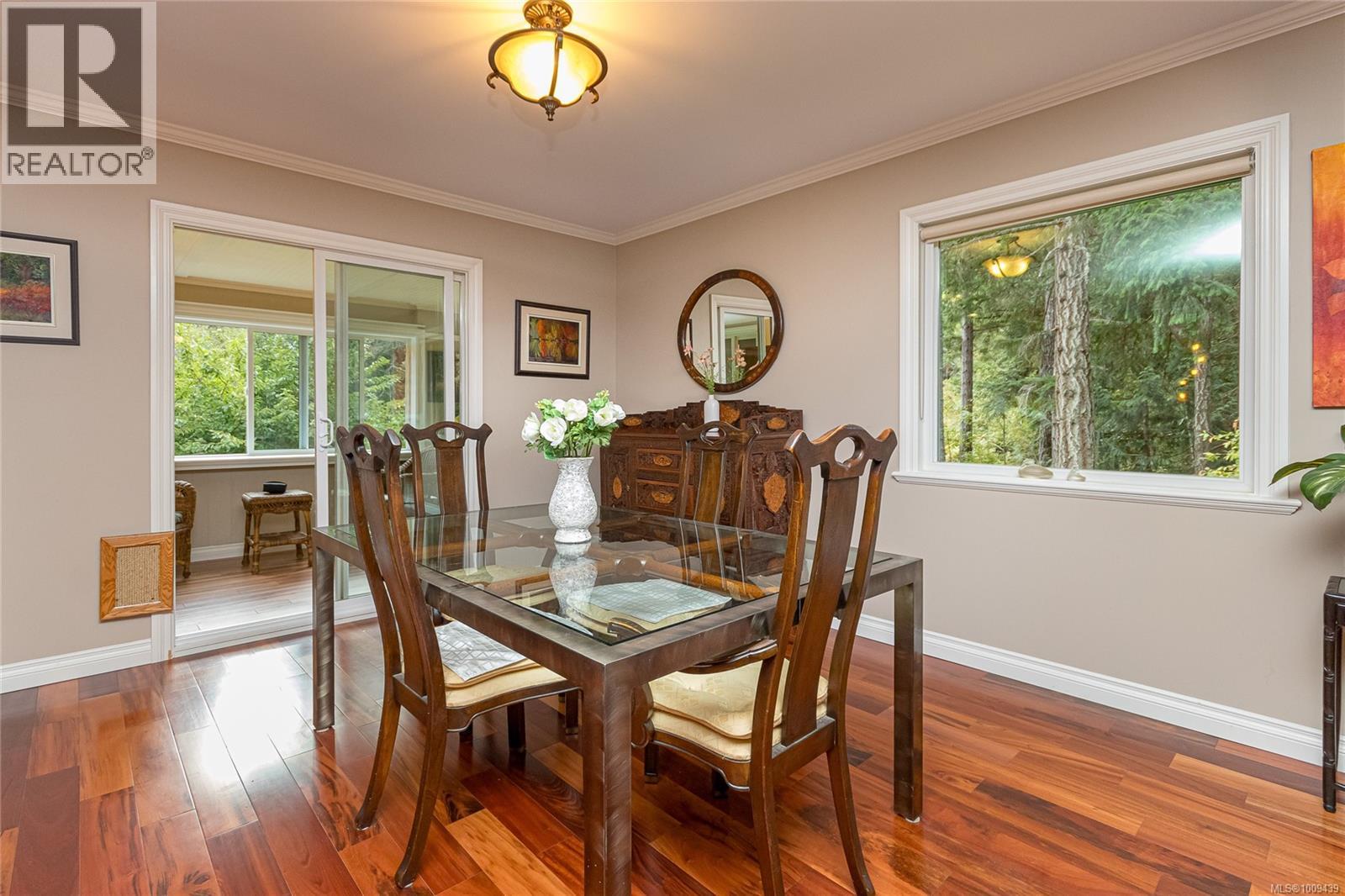 1074 Glen Forest Way, Metchosin