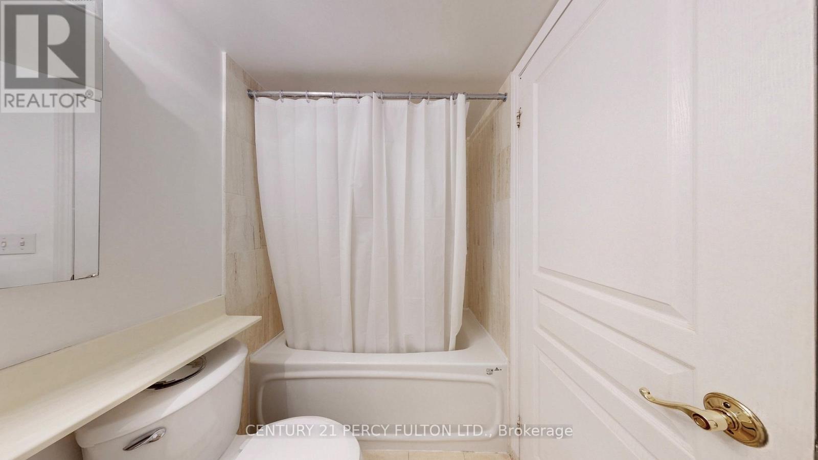Photo 2 of 707 51 Harrison Garden Boulevard, Toronto ON
