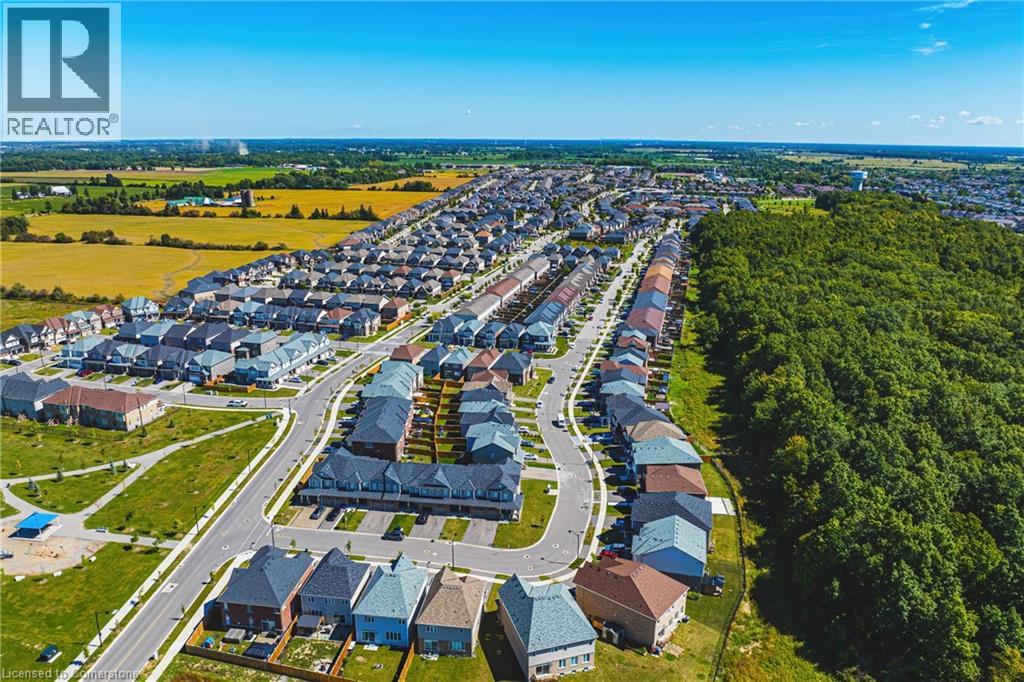 Photo 15 of 11 Mcwatters Street, Binbrook ON