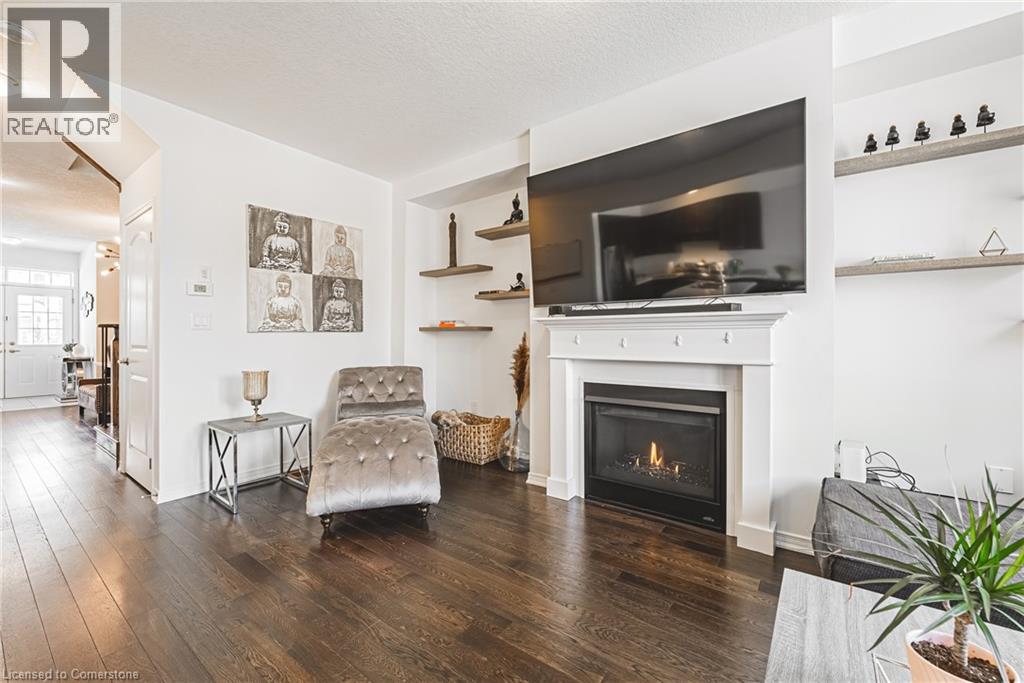 Photo 4 of 11 Mcwatters Street, Binbrook ON