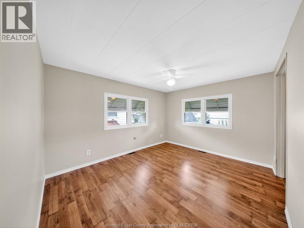 Photo 12 of 245 Beverly, Essex ON