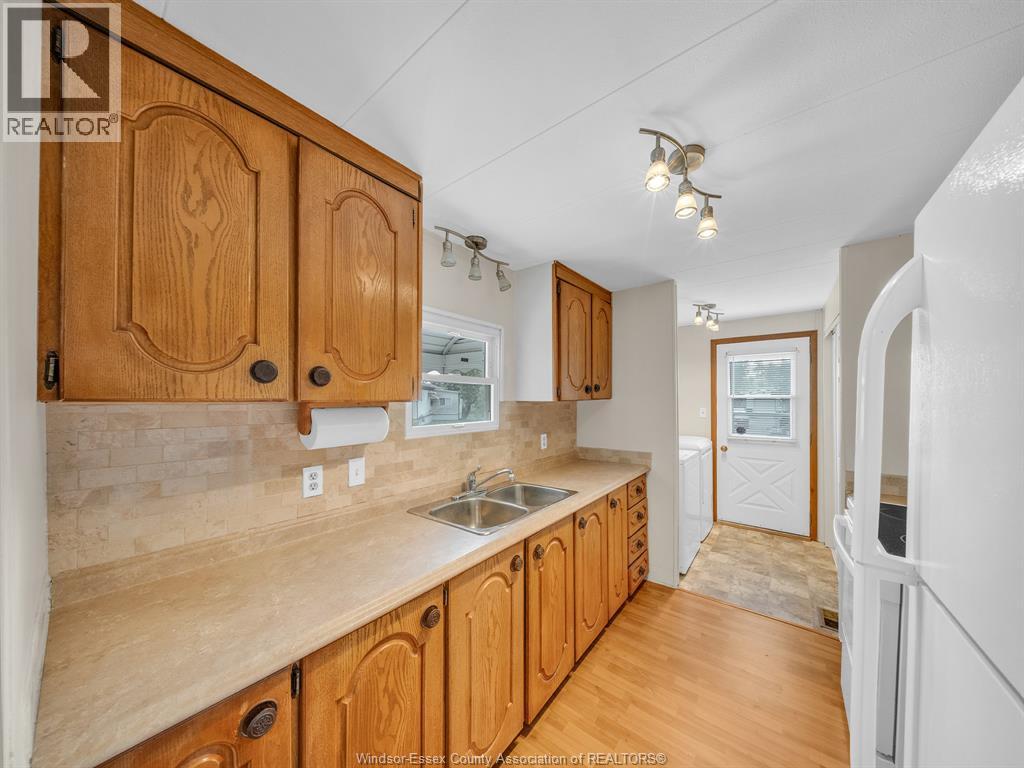 Photo 19 of 245 Beverly, Essex ON