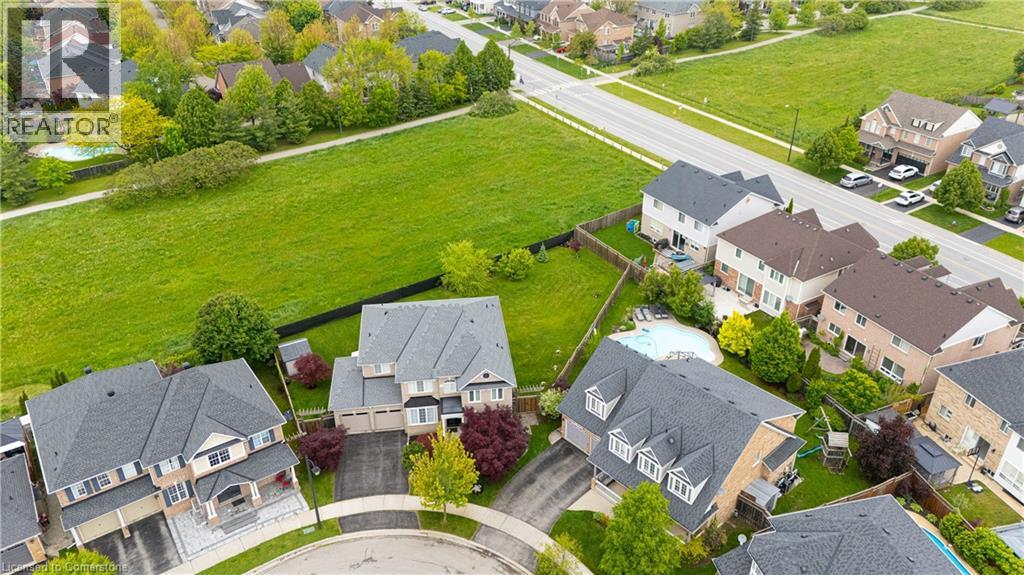 Photo 2 of 856 Somerville Terrace, Milton ON