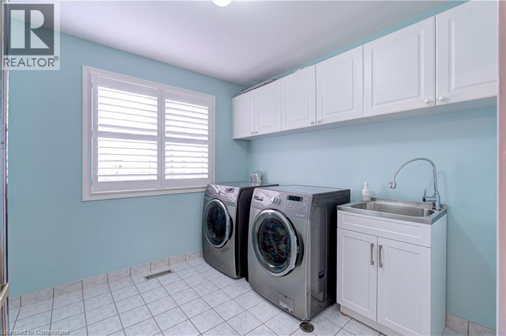 Photo 30 of 856 Somerville Terrace, Milton ON