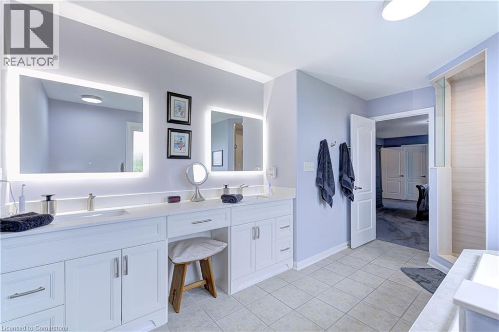 Photo 28 of 856 Somerville Terrace, Milton ON