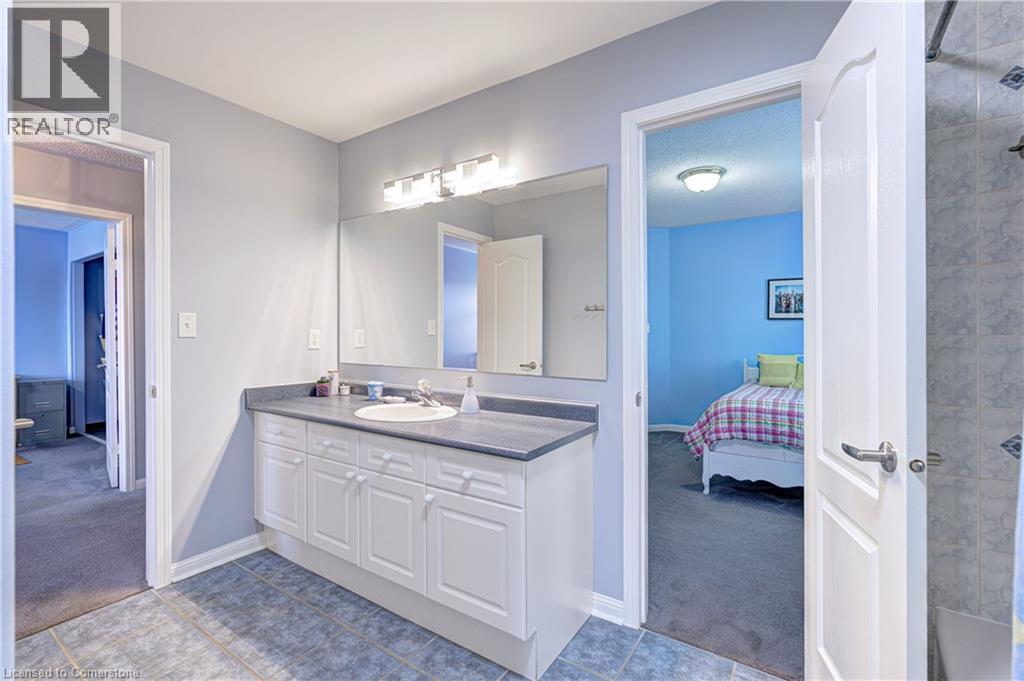 Photo 34 of 856 Somerville Terrace, Milton ON