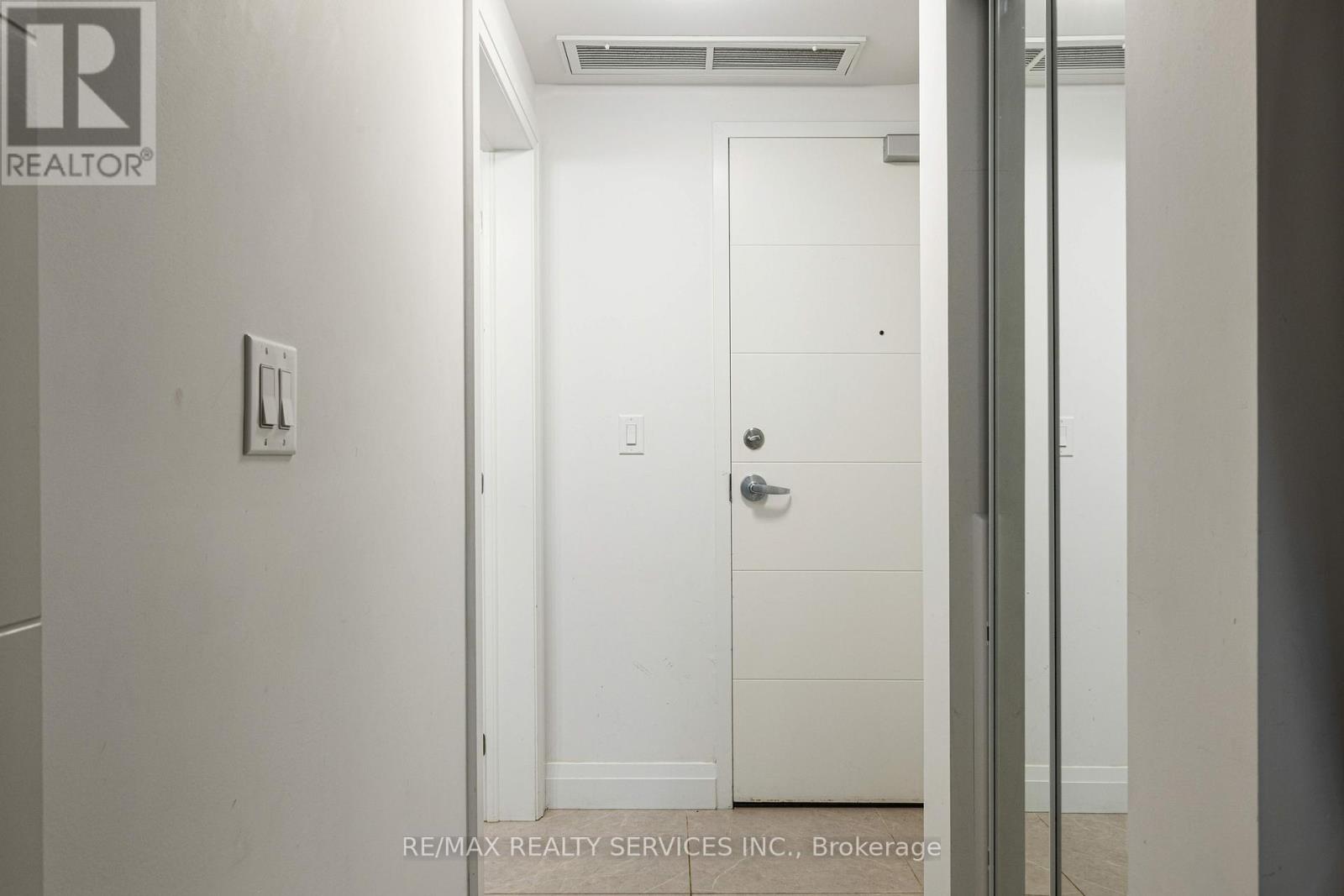 Photo 4 of 522 652 Princess Street, Kingston ON