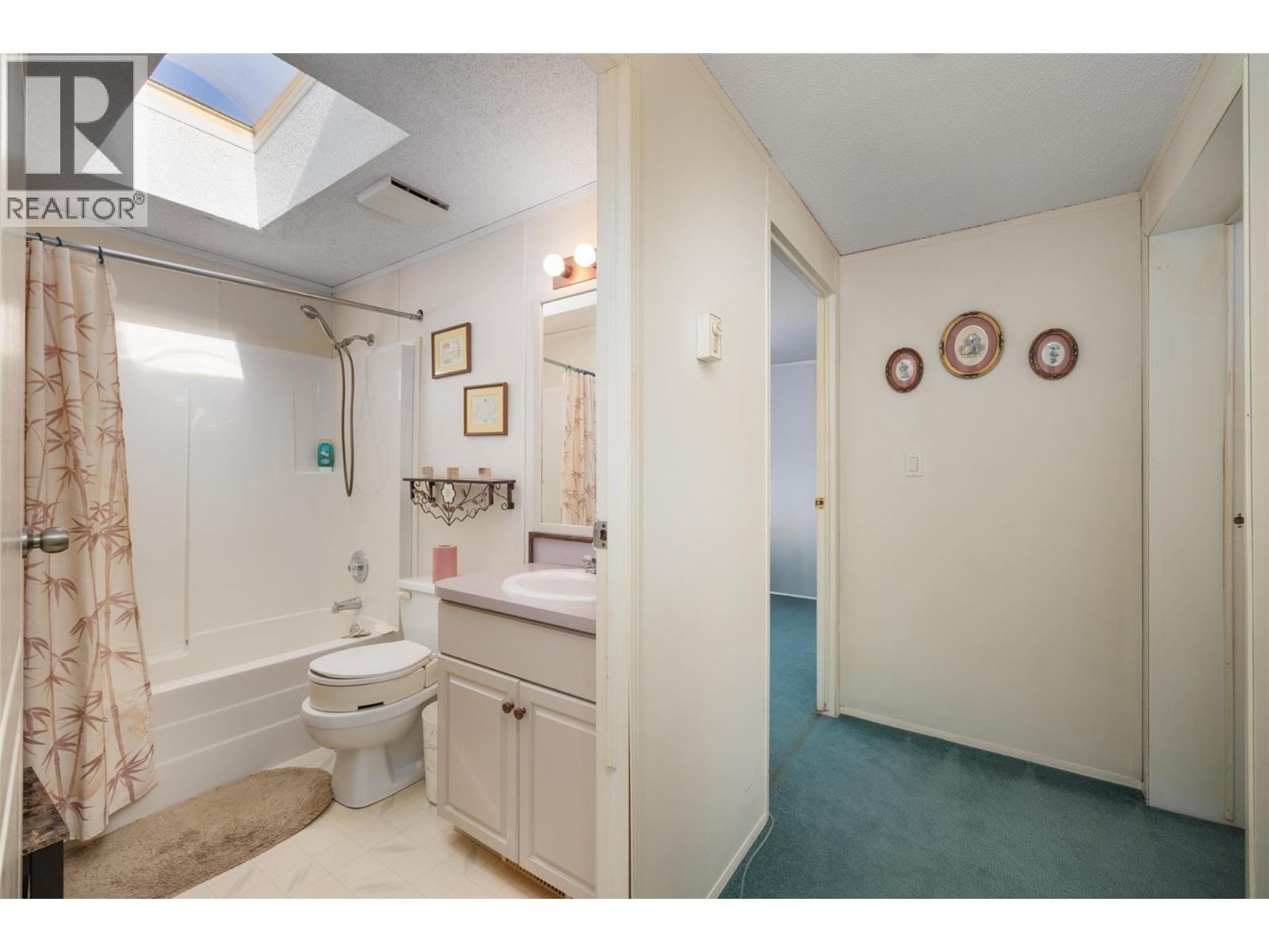 137 2005 Boucherie Road, Westbank