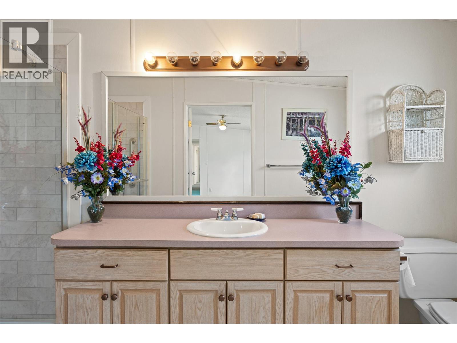 137 2005 Boucherie Road, Westbank
