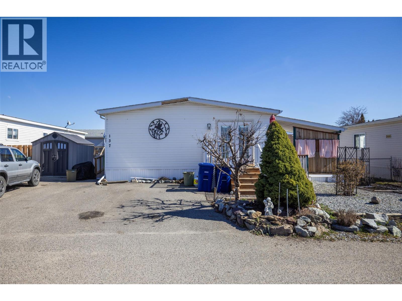 137 2005 Boucherie Road, Westbank