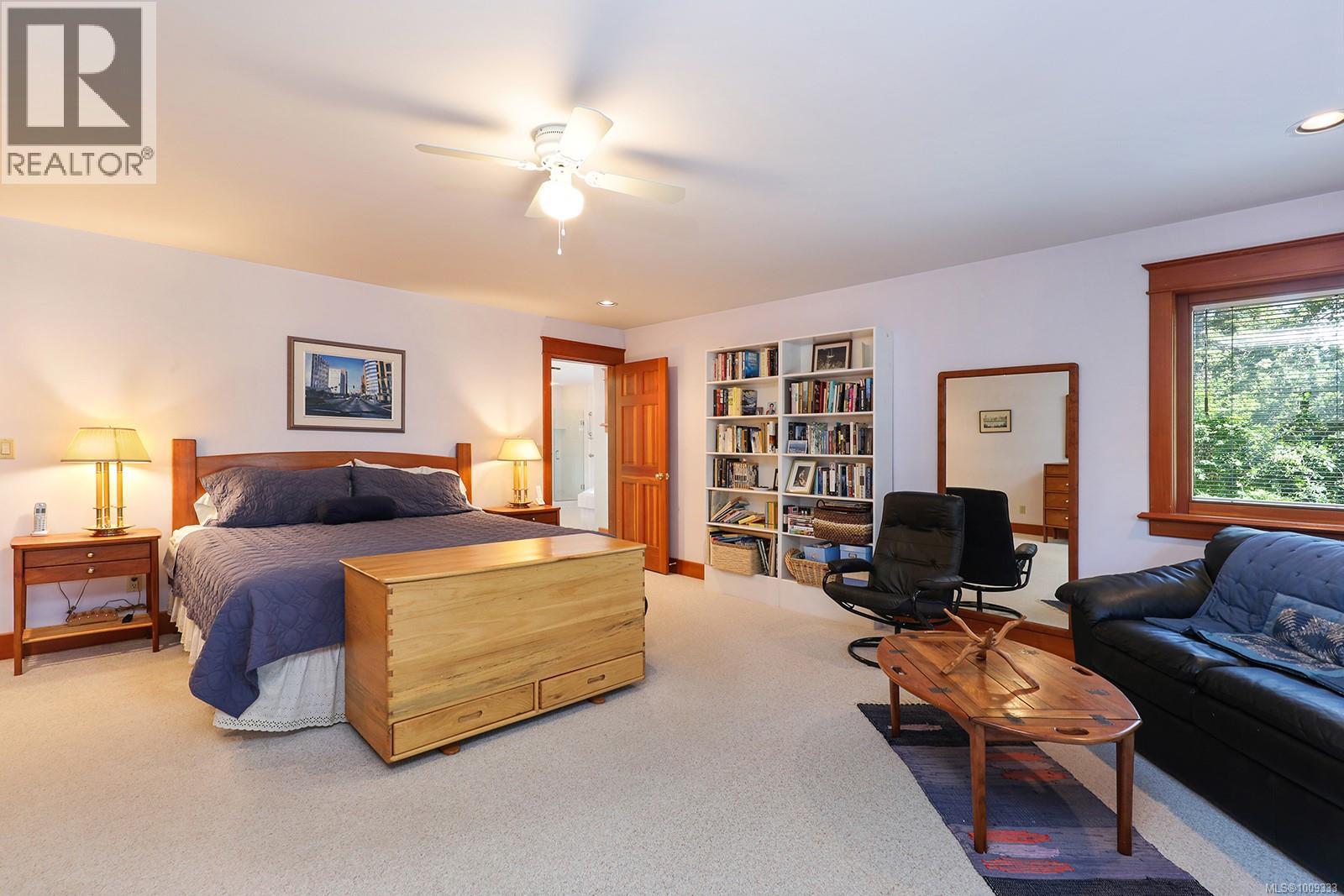 1717 GLEN URQUHART DR - 28