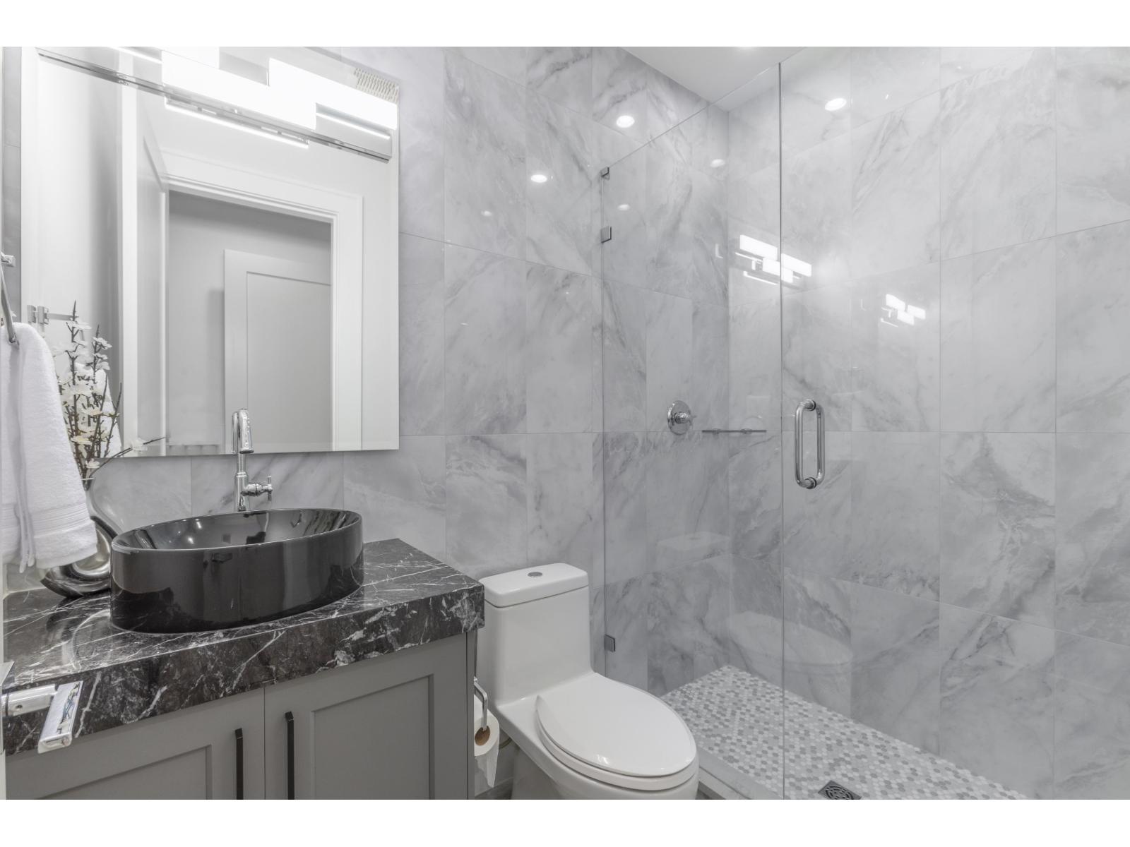 13141 MARINE DRIVE, Surrey