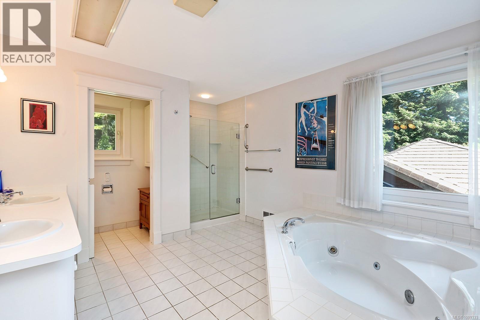 1717 GLEN URQUHART DR - 29