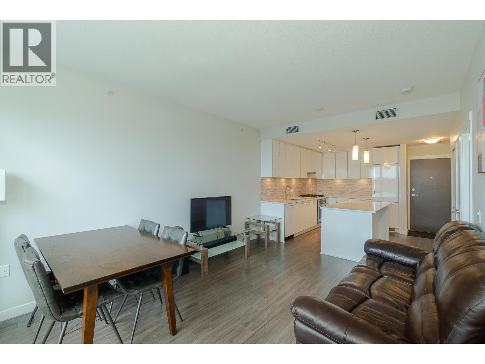 Photo 23 of 401 9551 Alexandra Road, Richmond BC