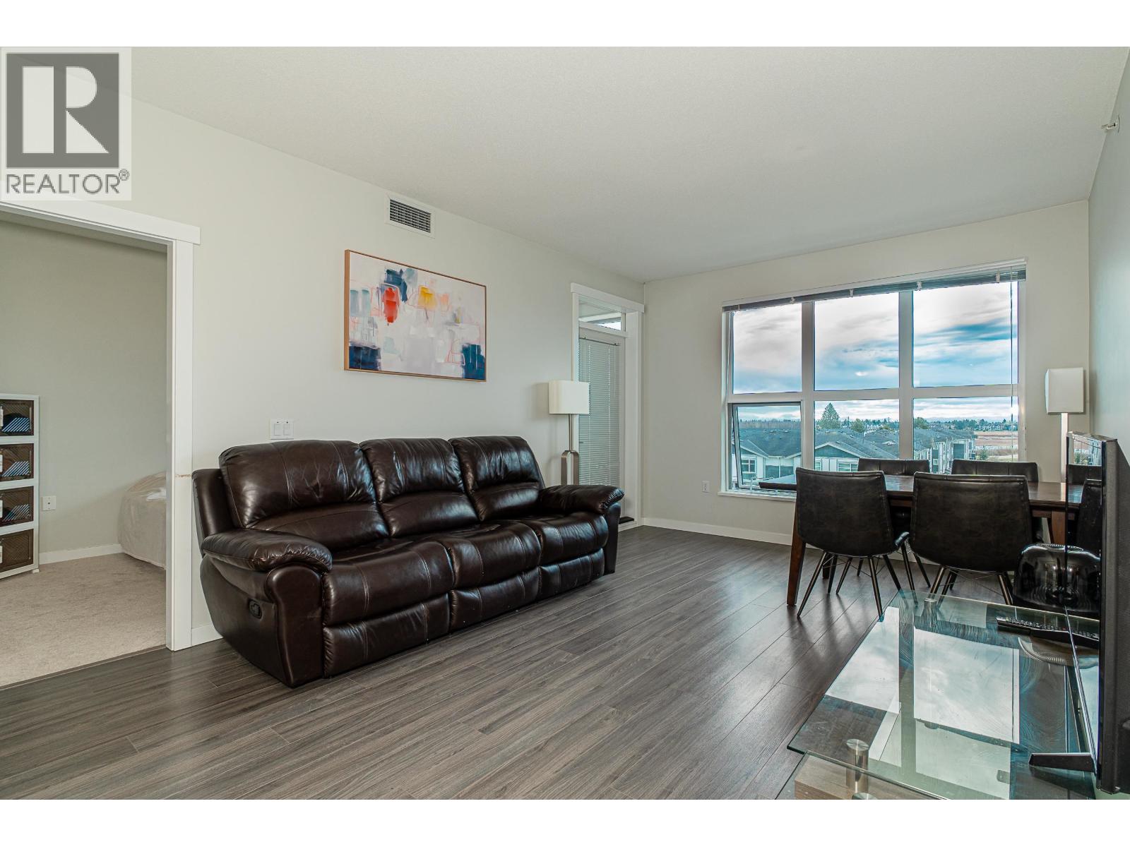 Photo 8 of 401 9551 Alexandra Road, Richmond BC