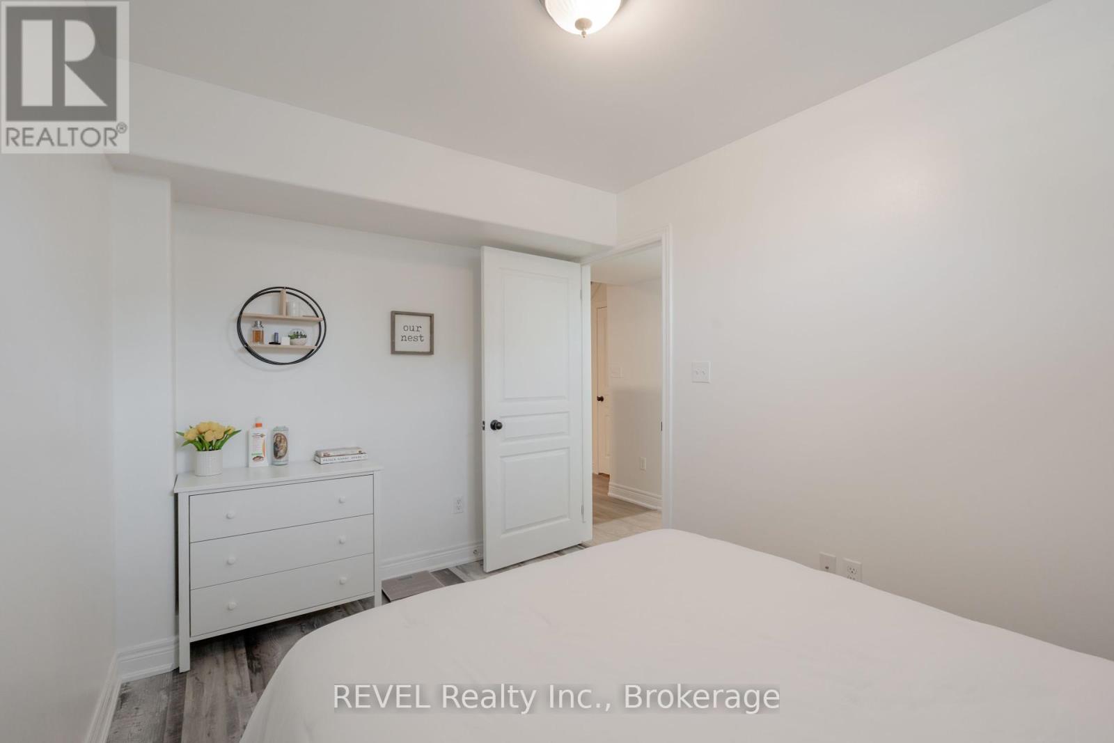 Photo 20 of 104 6045 Dunn Street, Niagara Falls ON