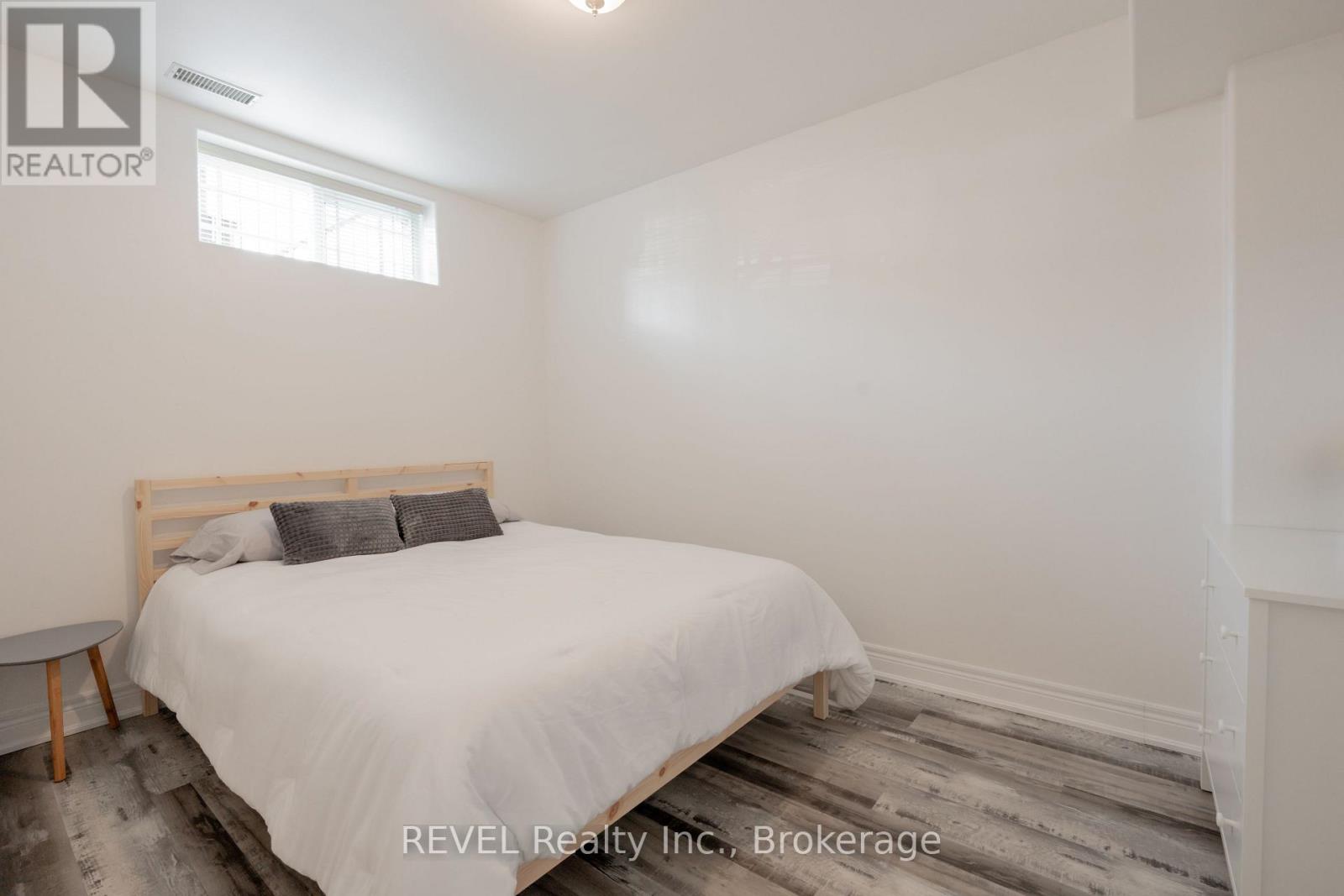 Photo 19 of 104 6045 Dunn Street, Niagara Falls ON