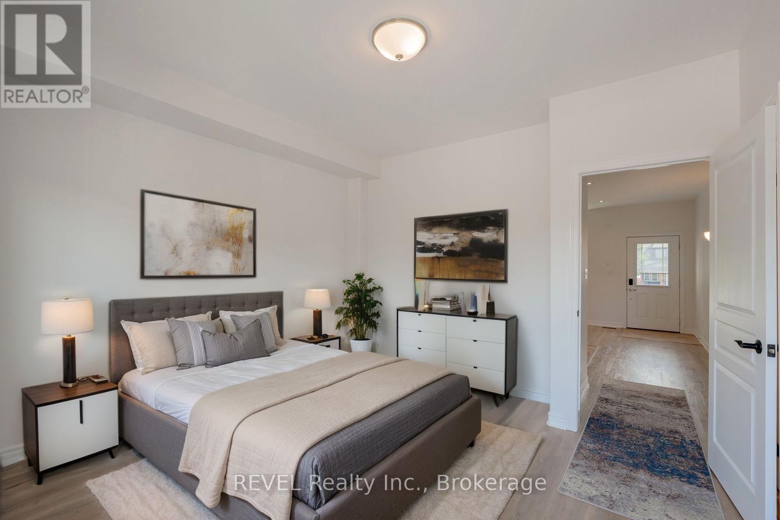 Photo 9 of 104 6045 Dunn Street, Niagara Falls ON
