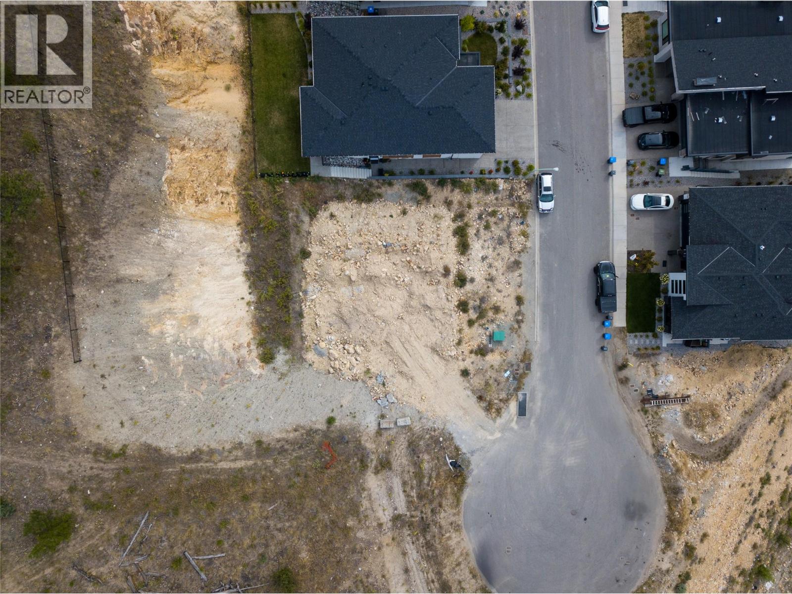  1253 Lone Pine Drive, Kelowna