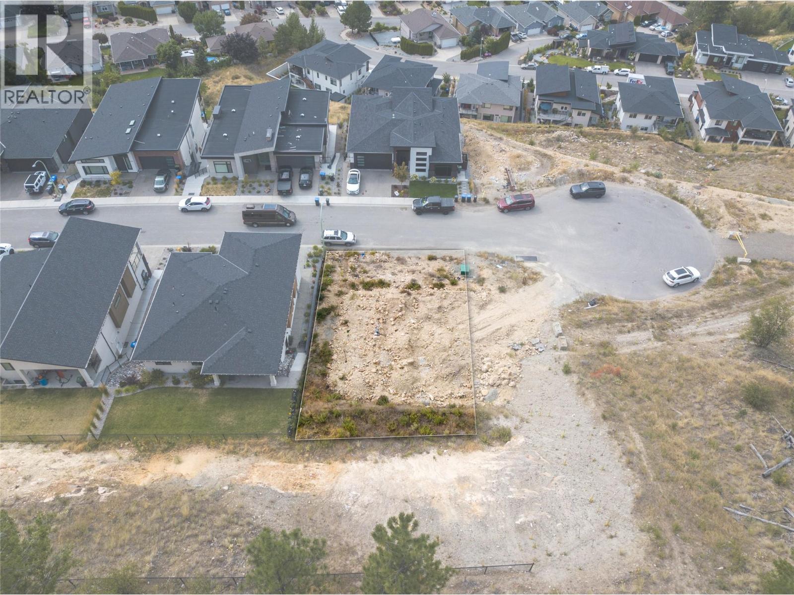  1253 Lone Pine Drive, Kelowna